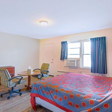 הילסייד Manor Motel By Oyo Near Oak Brook Chicago Westchester מראה חיצוני תמונה