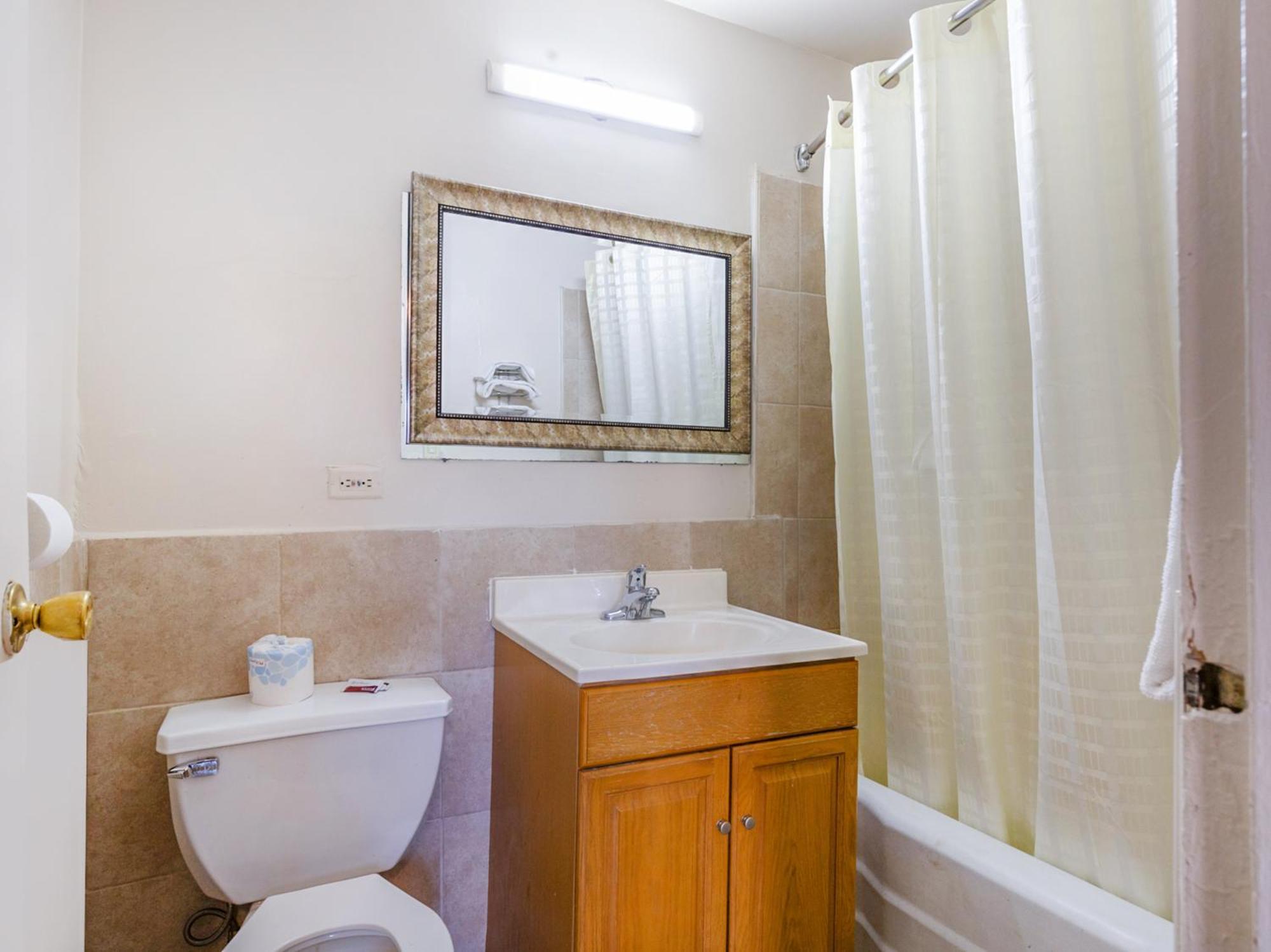 הילסייד Manor Motel By Oyo Near Oak Brook Chicago Westchester מראה חיצוני תמונה